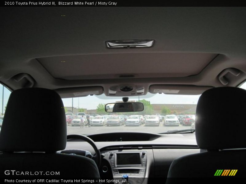 Blizzard White Pearl / Misty Gray 2010 Toyota Prius Hybrid III