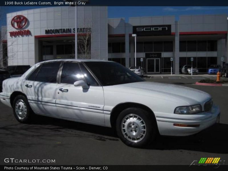 Bright White / Gray 1998 Buick LeSabre Custom