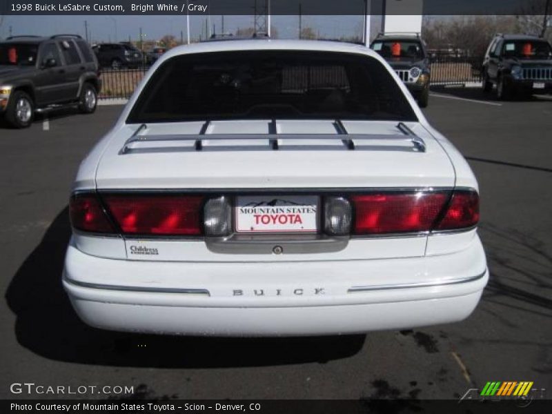 Bright White / Gray 1998 Buick LeSabre Custom