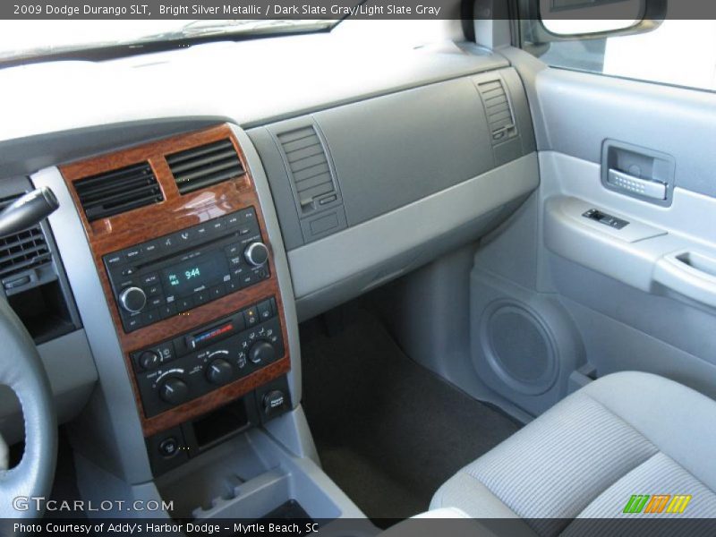 Bright Silver Metallic / Dark Slate Gray/Light Slate Gray 2009 Dodge Durango SLT