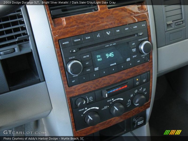 Bright Silver Metallic / Dark Slate Gray/Light Slate Gray 2009 Dodge Durango SLT