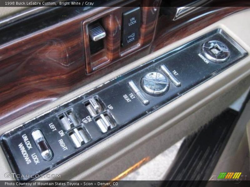 Bright White / Gray 1998 Buick LeSabre Custom