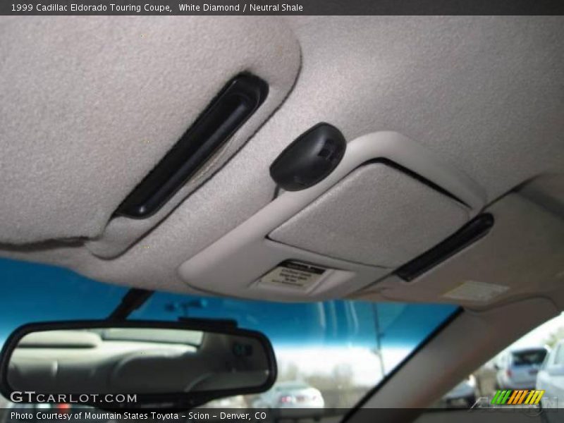 White Diamond / Neutral Shale 1999 Cadillac Eldorado Touring Coupe