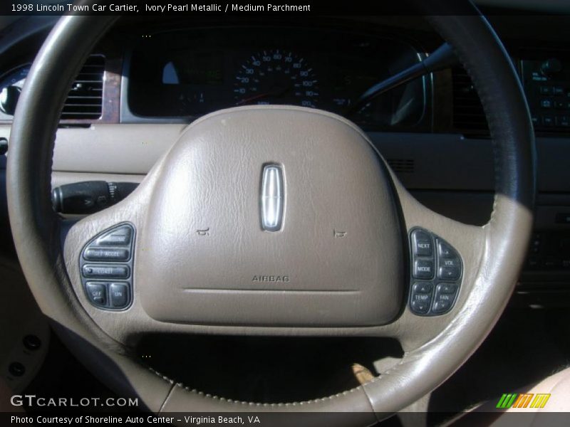 Ivory Pearl Metallic / Medium Parchment 1998 Lincoln Town Car Cartier
