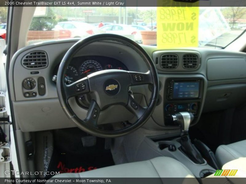 Summit White / Light Gray 2006 Chevrolet TrailBlazer EXT LS 4x4