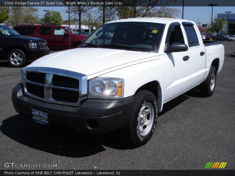 Bright White / Medium Slate Gray 2006 Dodge Dakota ST Quad Cab