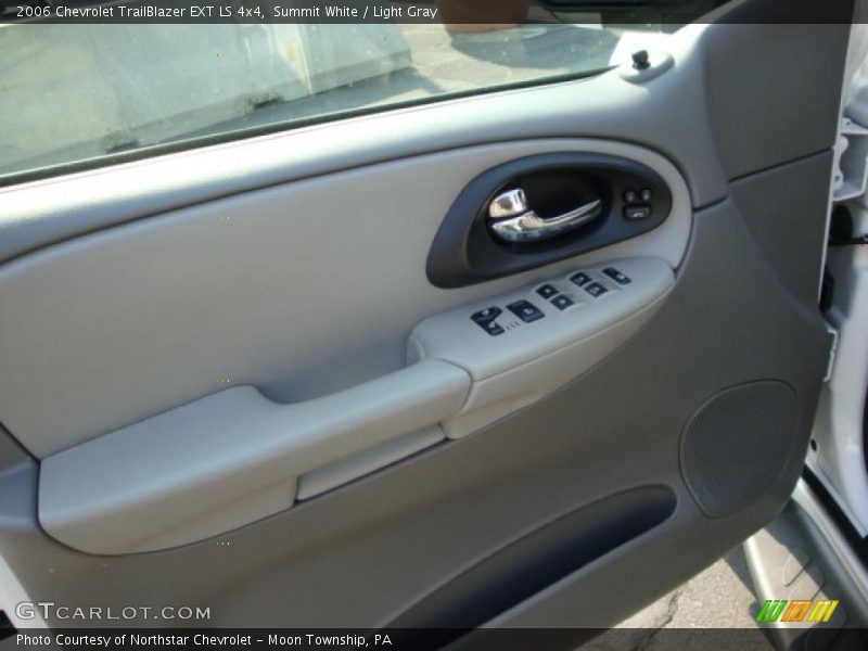 Summit White / Light Gray 2006 Chevrolet TrailBlazer EXT LS 4x4