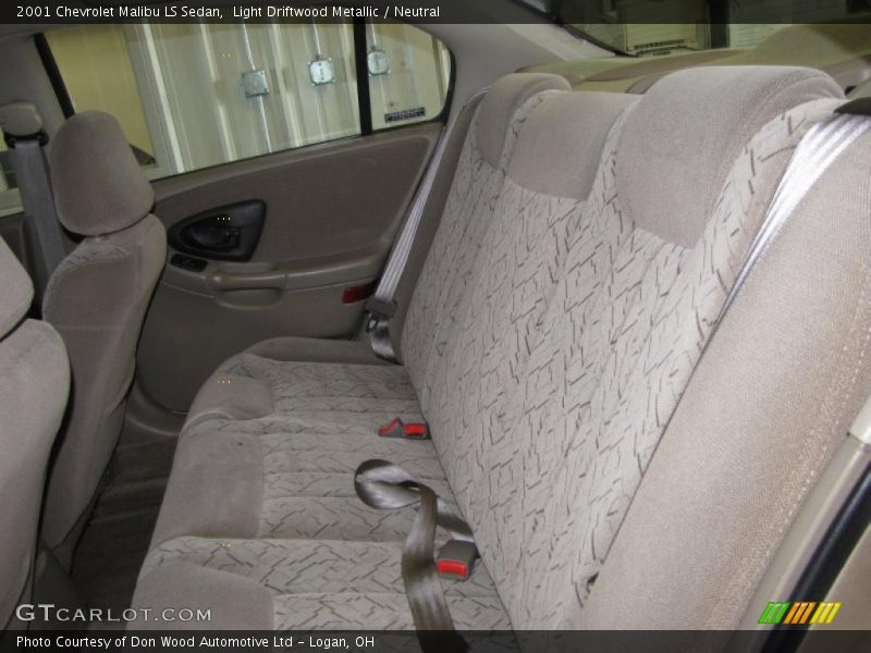 Light Driftwood Metallic / Neutral 2001 Chevrolet Malibu LS Sedan