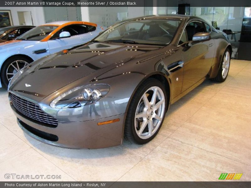 Meteorite Silver / Obsidian Black 2007 Aston Martin V8 Vantage Coupe