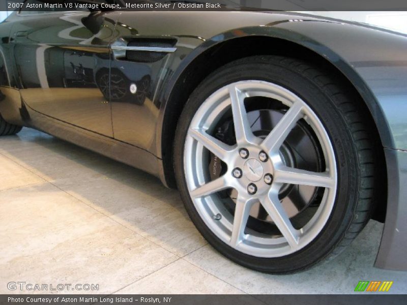 Meteorite Silver / Obsidian Black 2007 Aston Martin V8 Vantage Coupe