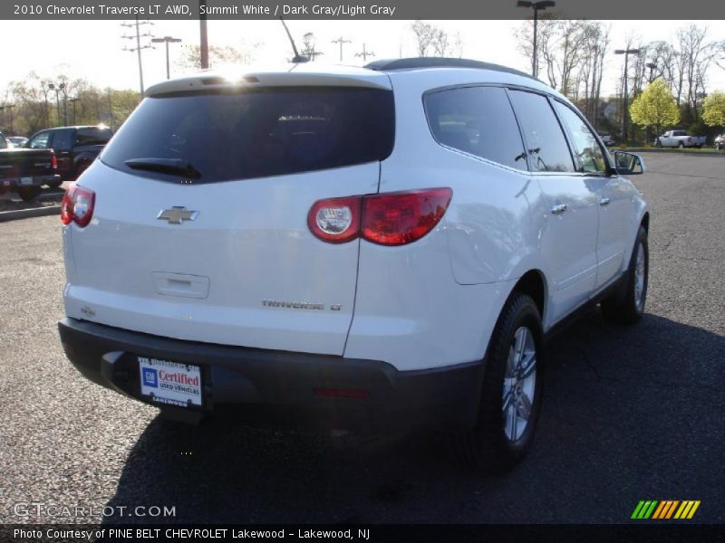 Summit White / Dark Gray/Light Gray 2010 Chevrolet Traverse LT AWD
