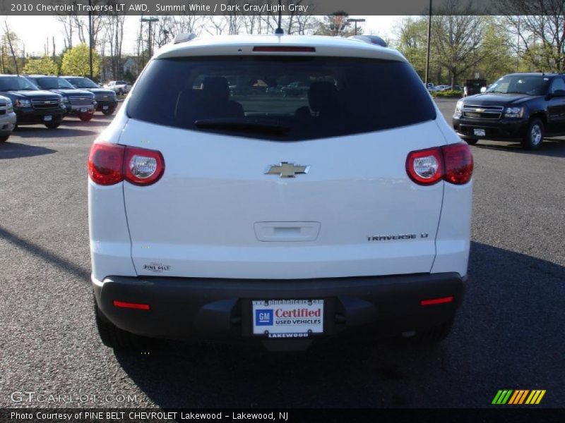 Summit White / Dark Gray/Light Gray 2010 Chevrolet Traverse LT AWD