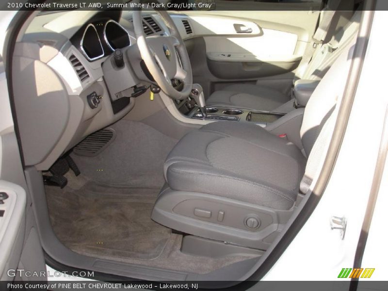 Summit White / Dark Gray/Light Gray 2010 Chevrolet Traverse LT AWD