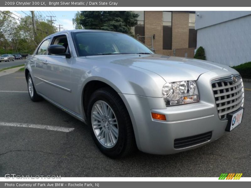 Bright Silver Metallic / Dark Slate Gray 2009 Chrysler 300 LX