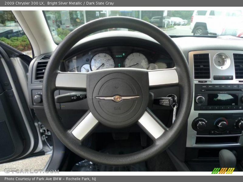 Bright Silver Metallic / Dark Slate Gray 2009 Chrysler 300 LX