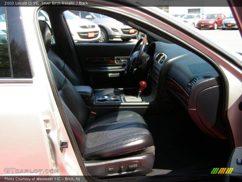 Silver Birch Metallic / Black 2003 Lincoln LS V6