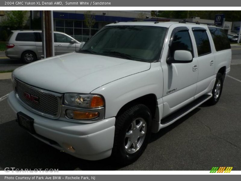 Summit White / Sandstone 2004 GMC Yukon XL Denali AWD