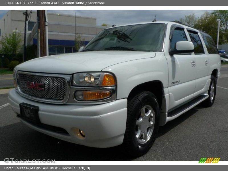 Summit White / Sandstone 2004 GMC Yukon XL Denali AWD