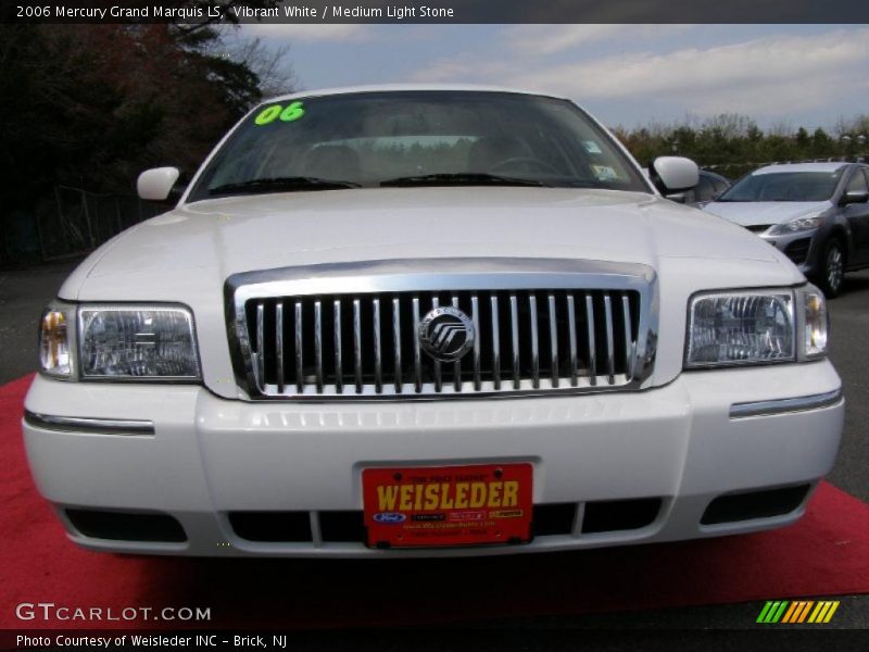 Vibrant White / Medium Light Stone 2006 Mercury Grand Marquis LS