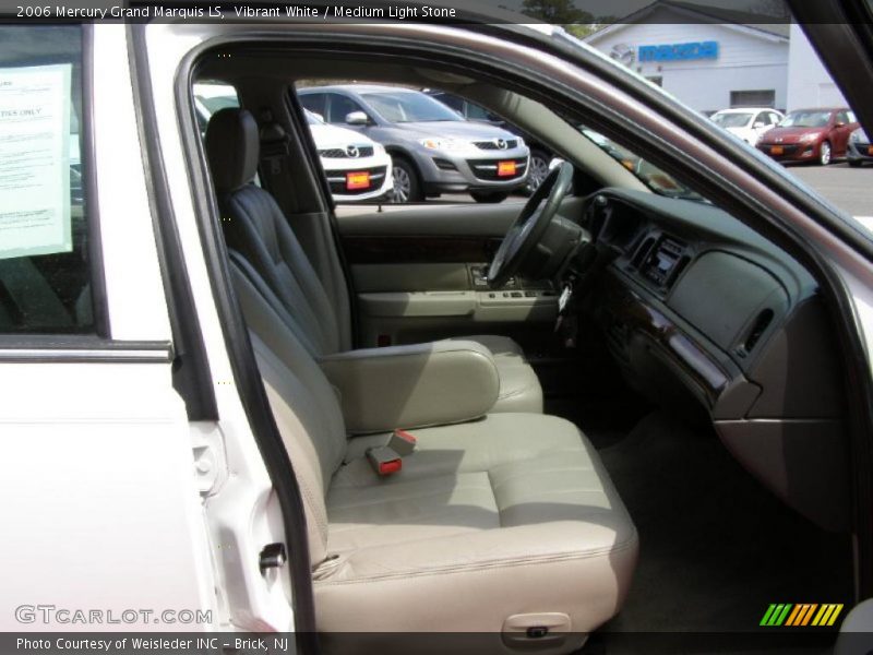 Vibrant White / Medium Light Stone 2006 Mercury Grand Marquis LS