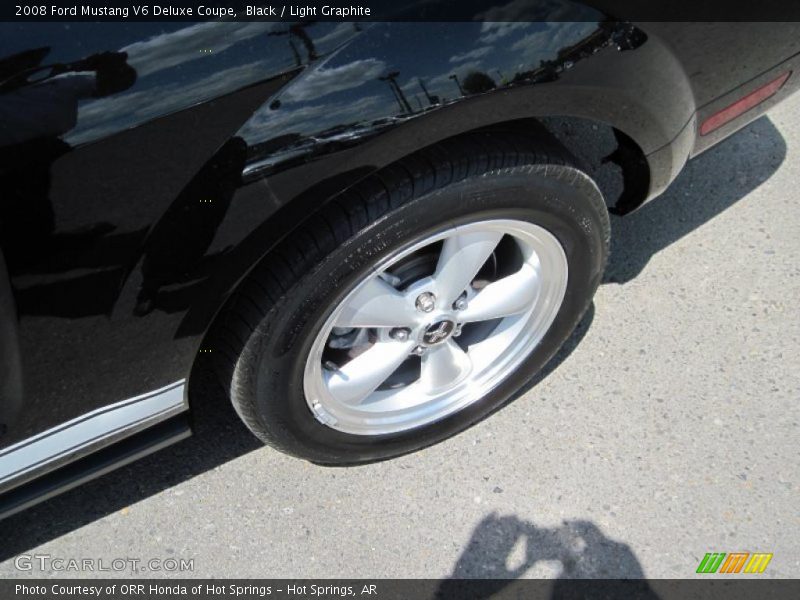 Black / Light Graphite 2008 Ford Mustang V6 Deluxe Coupe