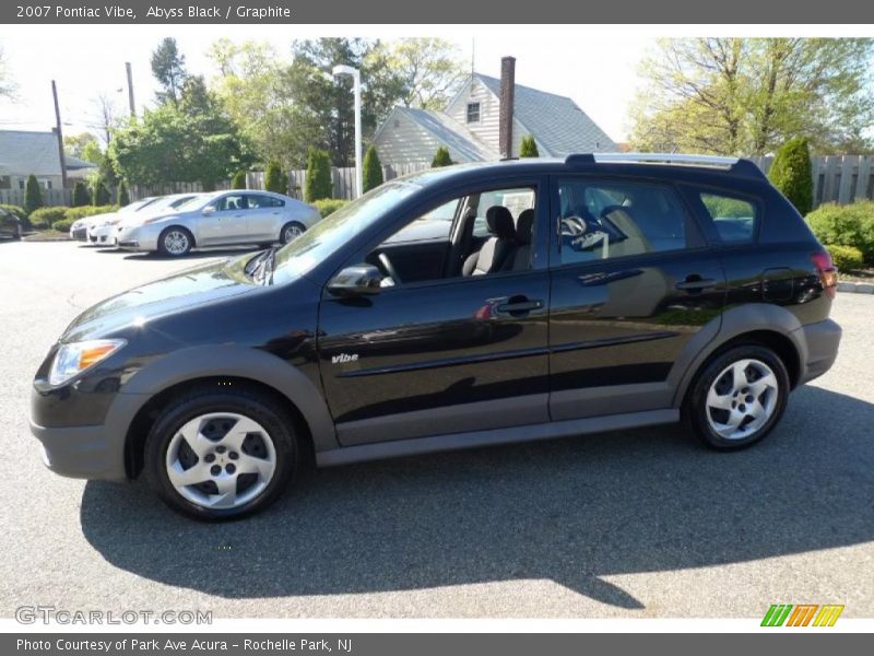 Abyss Black / Graphite 2007 Pontiac Vibe