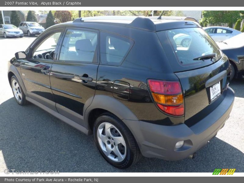 Abyss Black / Graphite 2007 Pontiac Vibe