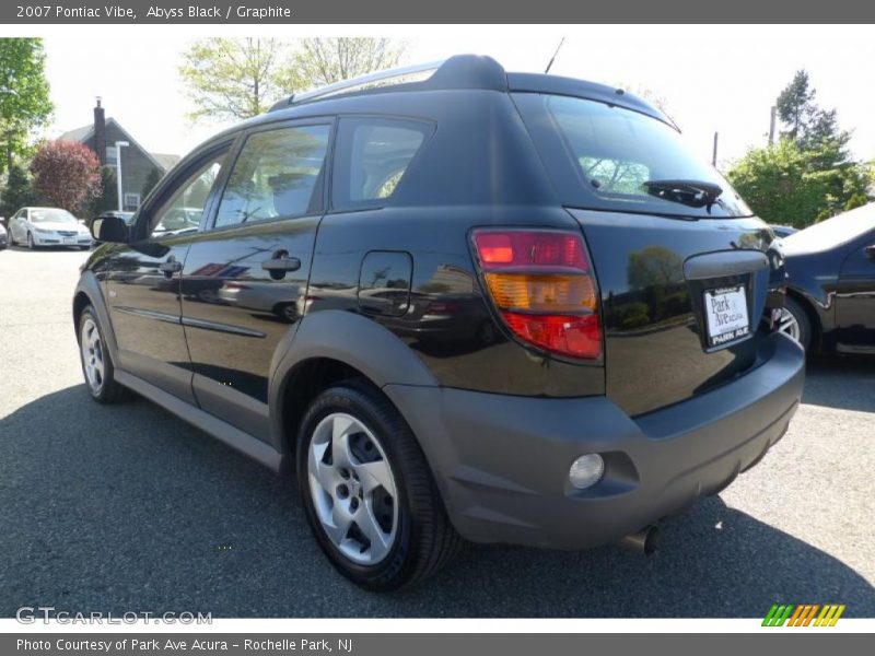 Abyss Black / Graphite 2007 Pontiac Vibe