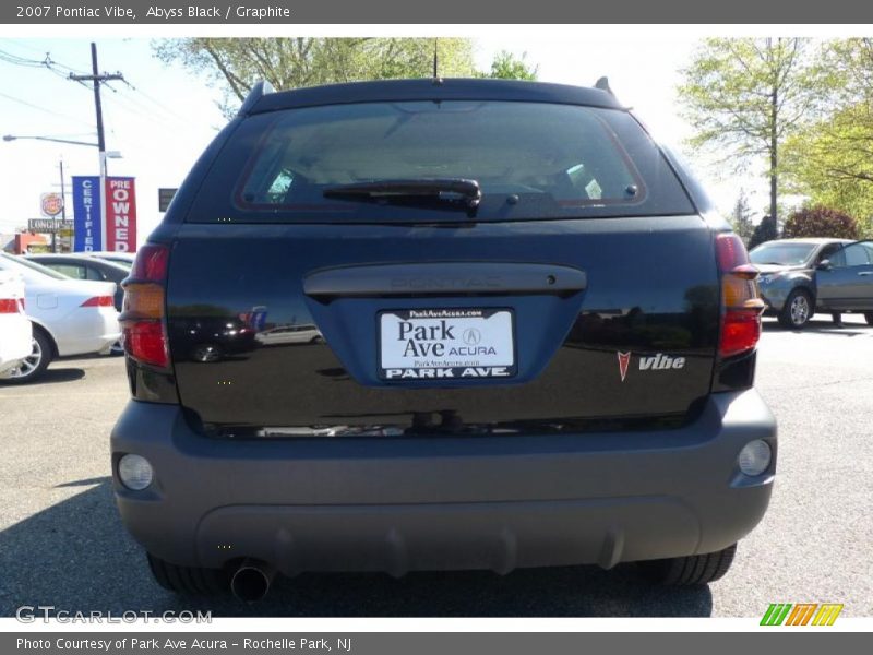 Abyss Black / Graphite 2007 Pontiac Vibe