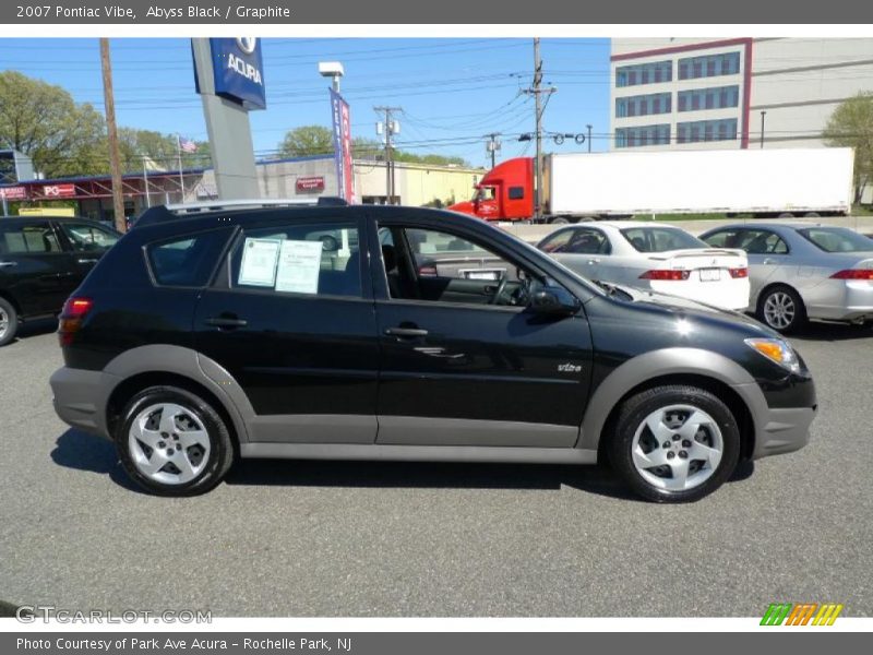 Abyss Black / Graphite 2007 Pontiac Vibe