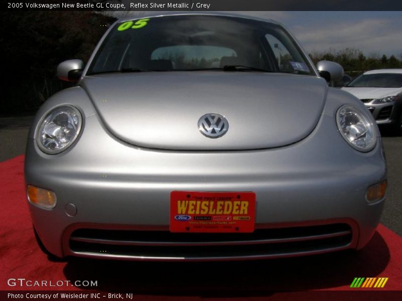 Reflex Silver Metallic / Grey 2005 Volkswagen New Beetle GL Coupe
