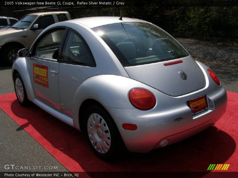 Reflex Silver Metallic / Grey 2005 Volkswagen New Beetle GL Coupe