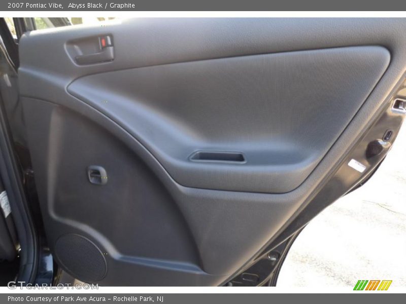 Abyss Black / Graphite 2007 Pontiac Vibe