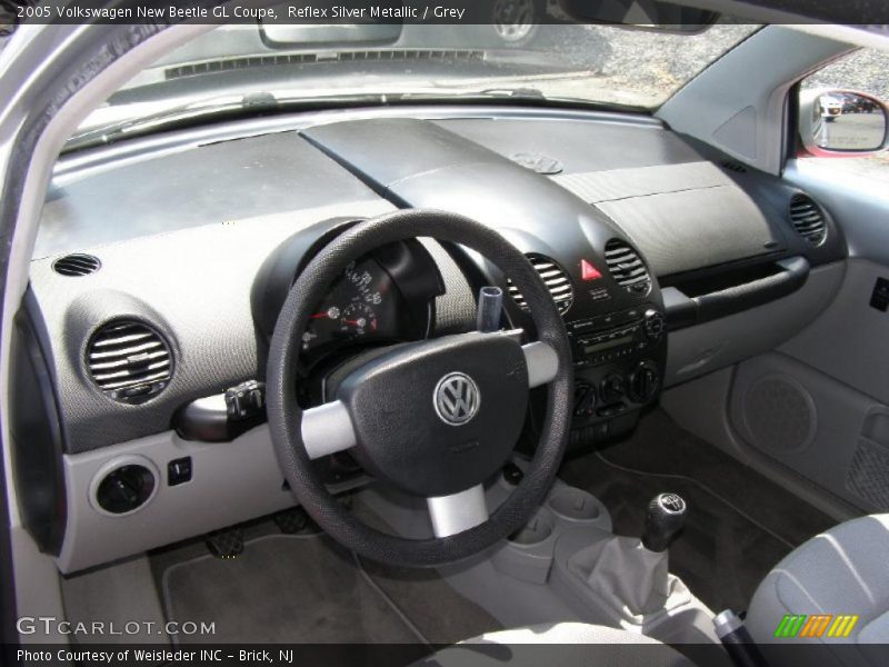 Reflex Silver Metallic / Grey 2005 Volkswagen New Beetle GL Coupe