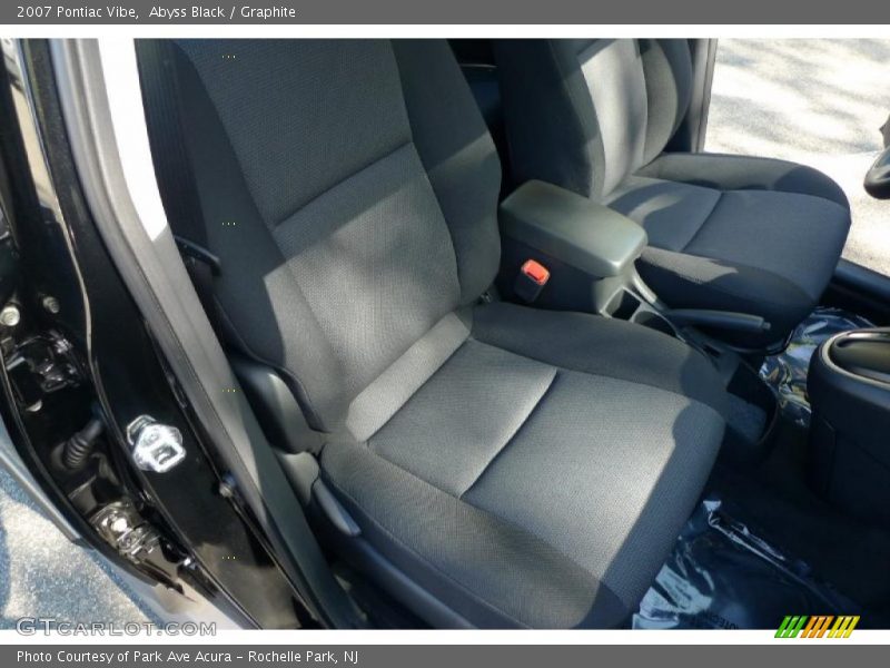 Abyss Black / Graphite 2007 Pontiac Vibe