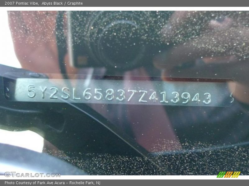 Abyss Black / Graphite 2007 Pontiac Vibe