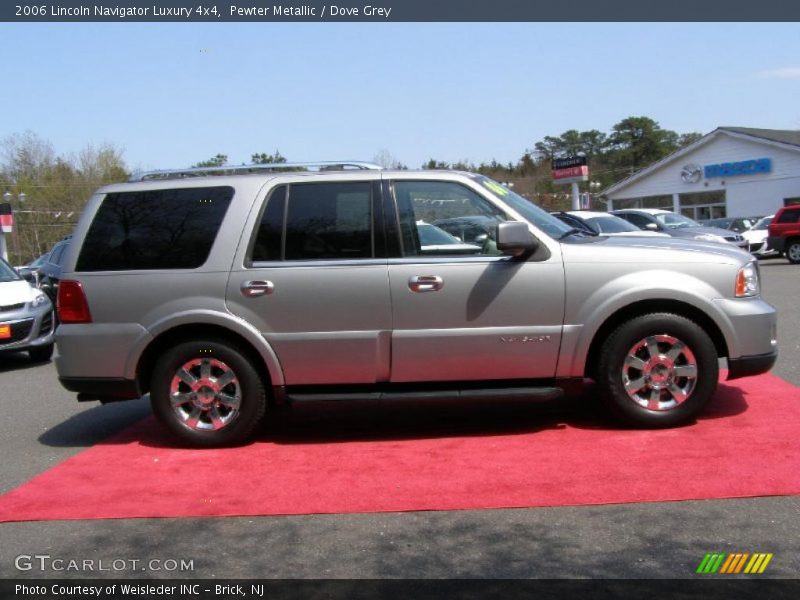 Pewter Metallic / Dove Grey 2006 Lincoln Navigator Luxury 4x4