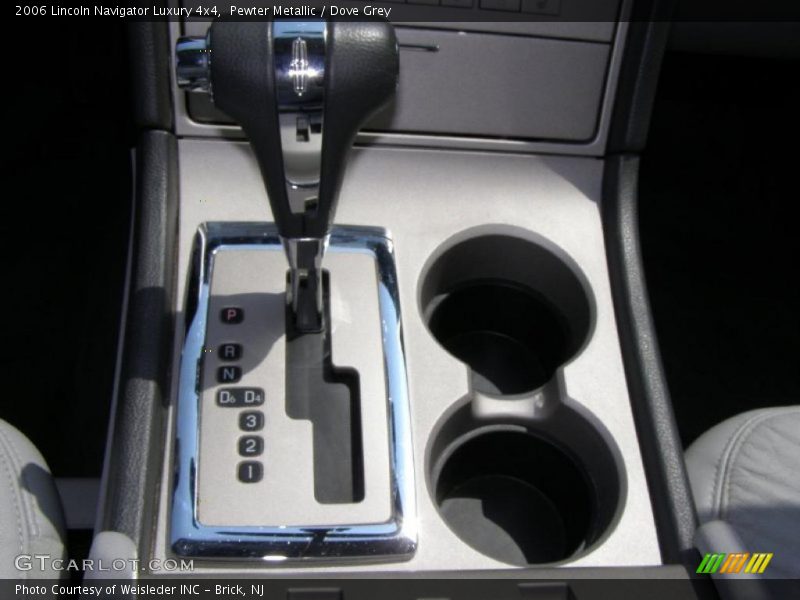 Pewter Metallic / Dove Grey 2006 Lincoln Navigator Luxury 4x4