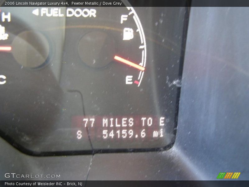 Pewter Metallic / Dove Grey 2006 Lincoln Navigator Luxury 4x4