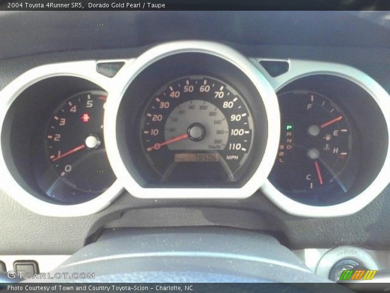 Dorado Gold Pearl / Taupe 2004 Toyota 4Runner SR5