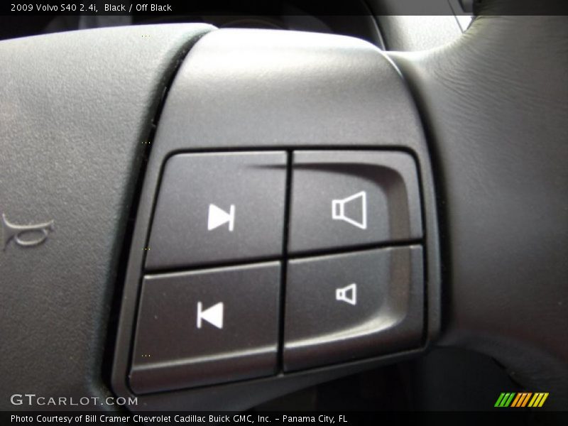 Black / Off Black 2009 Volvo S40 2.4i