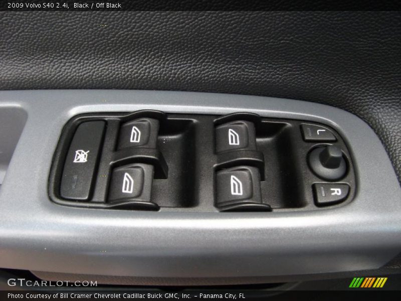 Black / Off Black 2009 Volvo S40 2.4i