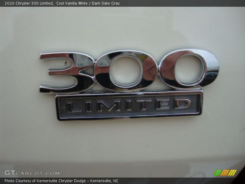 Cool Vanilla White / Dark Slate Gray 2010 Chrysler 300 Limited