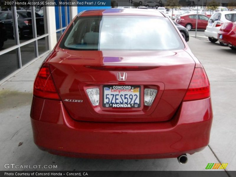 Moroccan Red Pearl / Gray 2007 Honda Accord SE Sedan