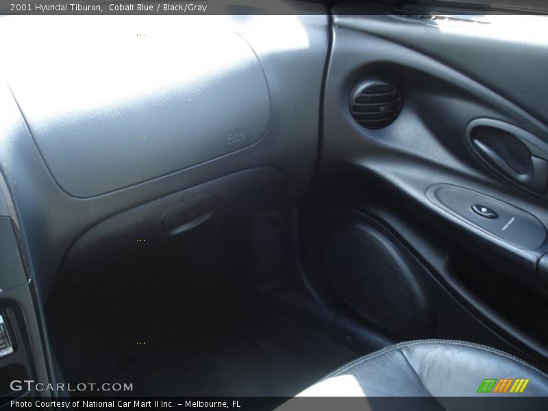 Cobalt Blue / Black/Gray 2001 Hyundai Tiburon