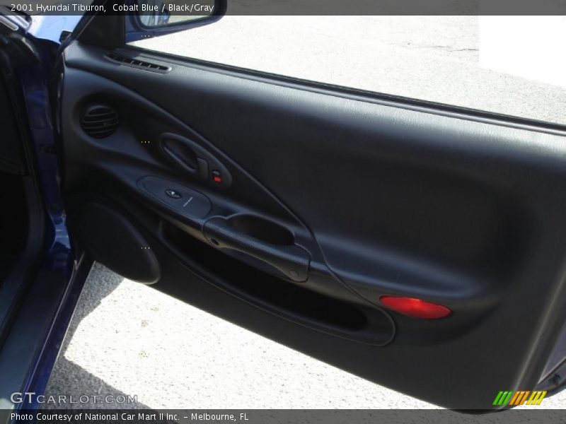 Cobalt Blue / Black/Gray 2001 Hyundai Tiburon
