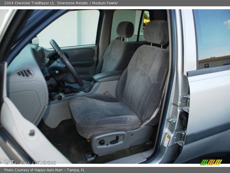 Silverstone Metallic / Medium Pewter 2004 Chevrolet TrailBlazer LS