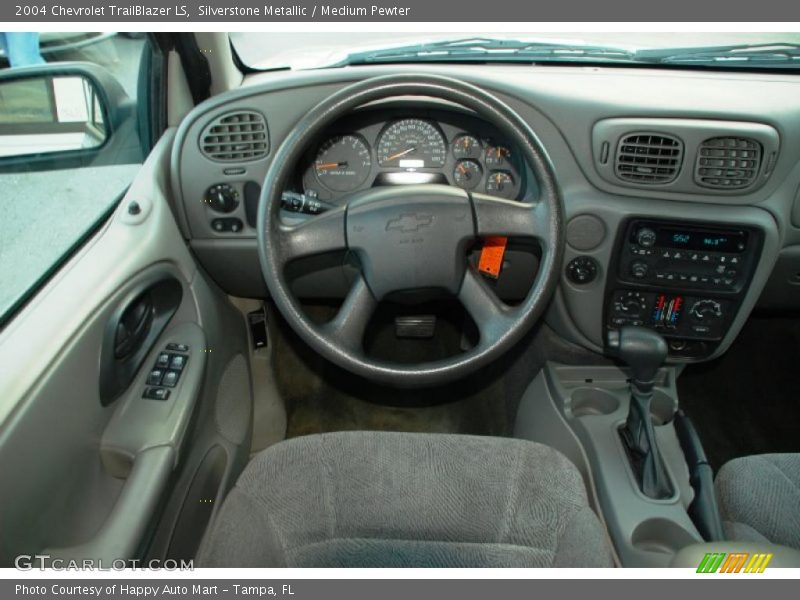 Silverstone Metallic / Medium Pewter 2004 Chevrolet TrailBlazer LS