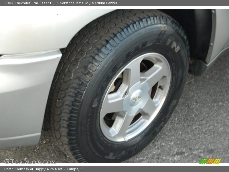Silverstone Metallic / Medium Pewter 2004 Chevrolet TrailBlazer LS