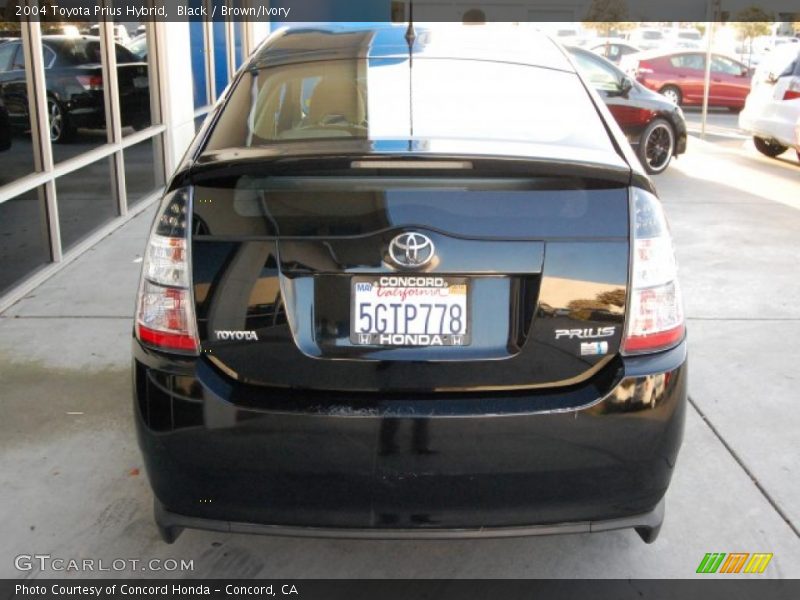 Black / Brown/Ivory 2004 Toyota Prius Hybrid